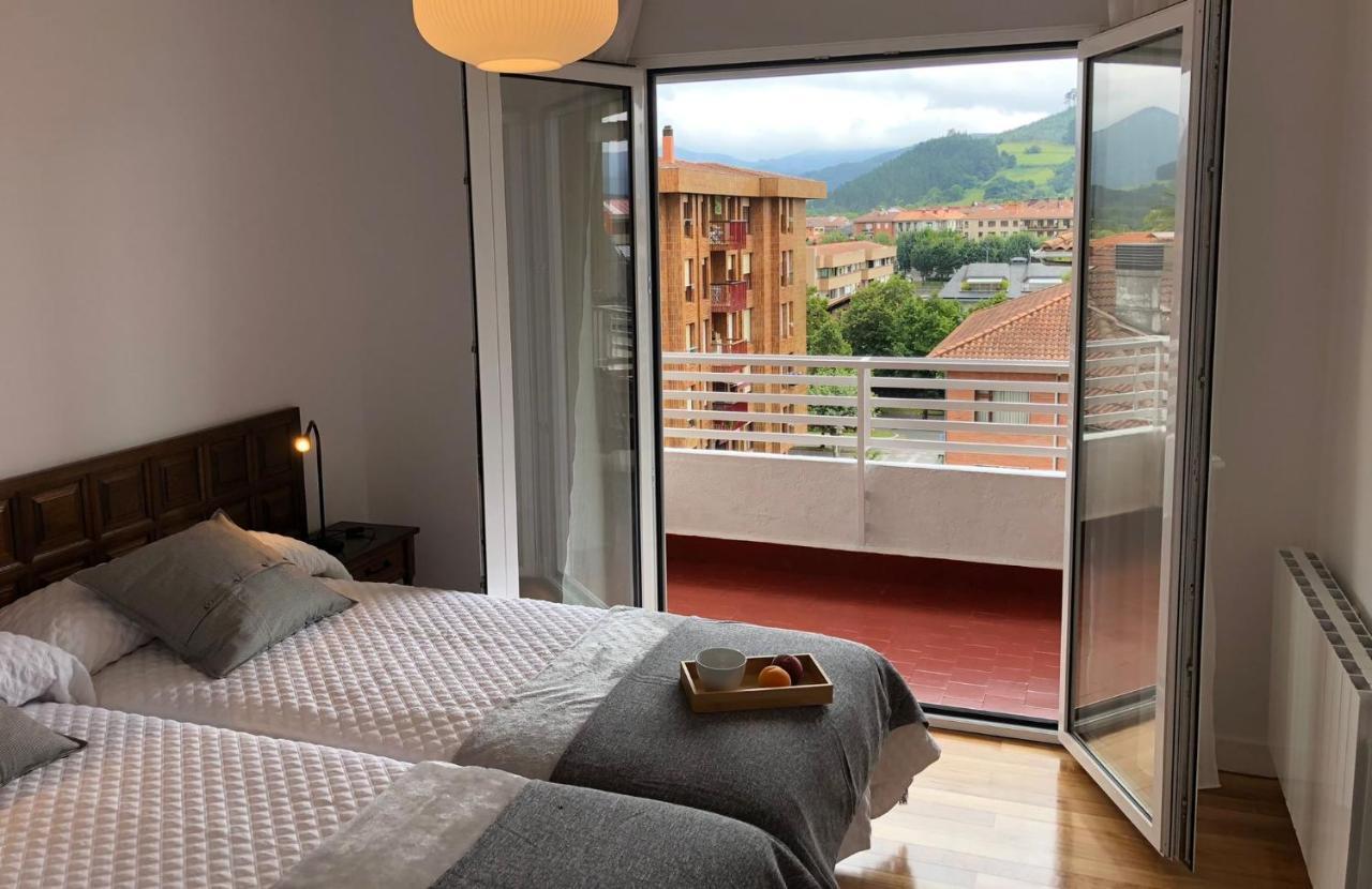 Apartamento Piso céntrico y tranquilo en Gernika Exterior foto